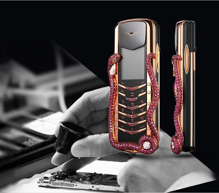 The Vertu Signature Cobra: A Fusion of Art and Communication | Signature Cobra Limited Edition Keypad Phone